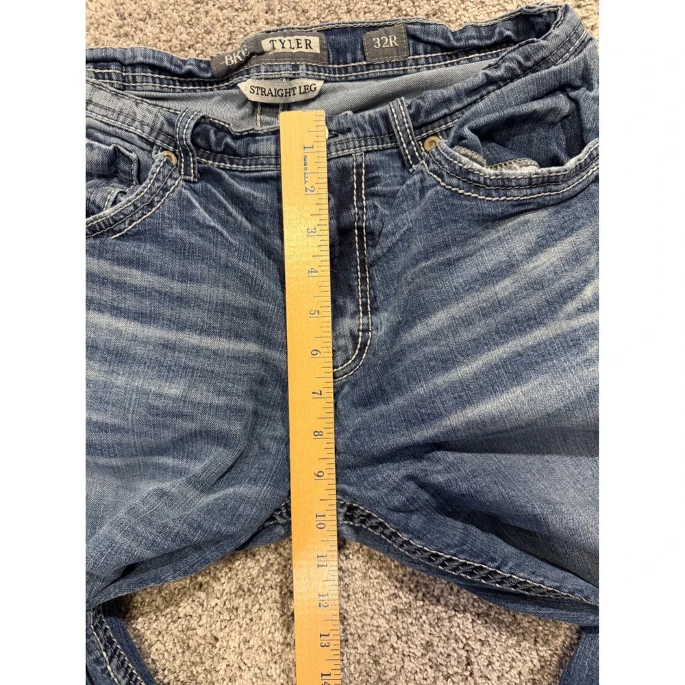 BKE Jeans Mens 32R Blue Tyler Straight Leg Stretch Distressed Denim Pants *